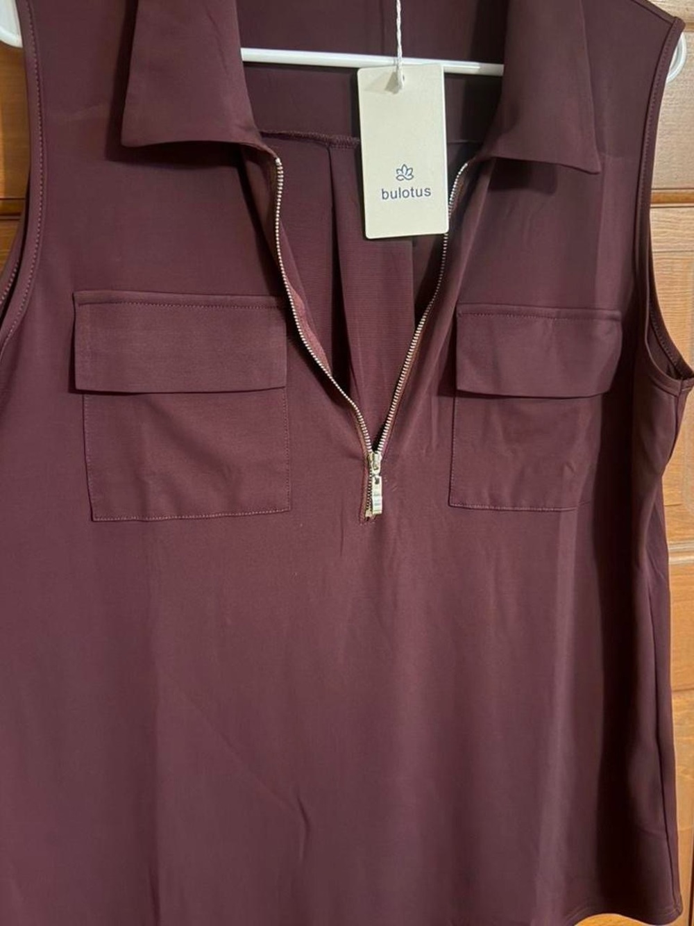 Bulotus Women's Sleeveless Zip Polo Top - Deep Burgundy